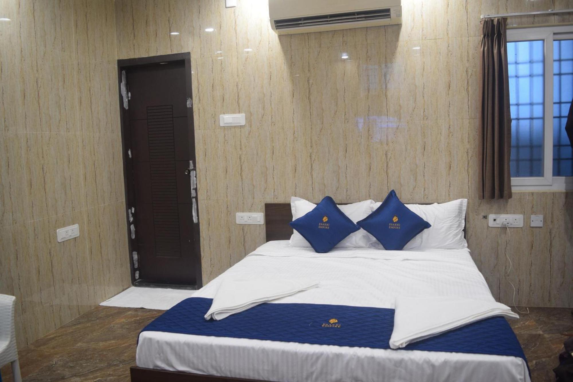 Esakki Empire Hotel Chennai Exterior photo